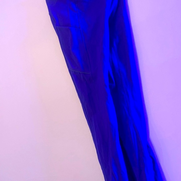 Lululemon athletica royal blue leggings with pockets size 4 - Picture 14 of 16